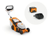 Stihl RMA 443.3 V med AK 30 S batteri og lader - ST-WA400111441 - Plæneklipper på <b>AK batteri</b>, med STIHL monostyr, letvægt og manøvredygtig model. Leveres med AK 30 S batteri og lader.